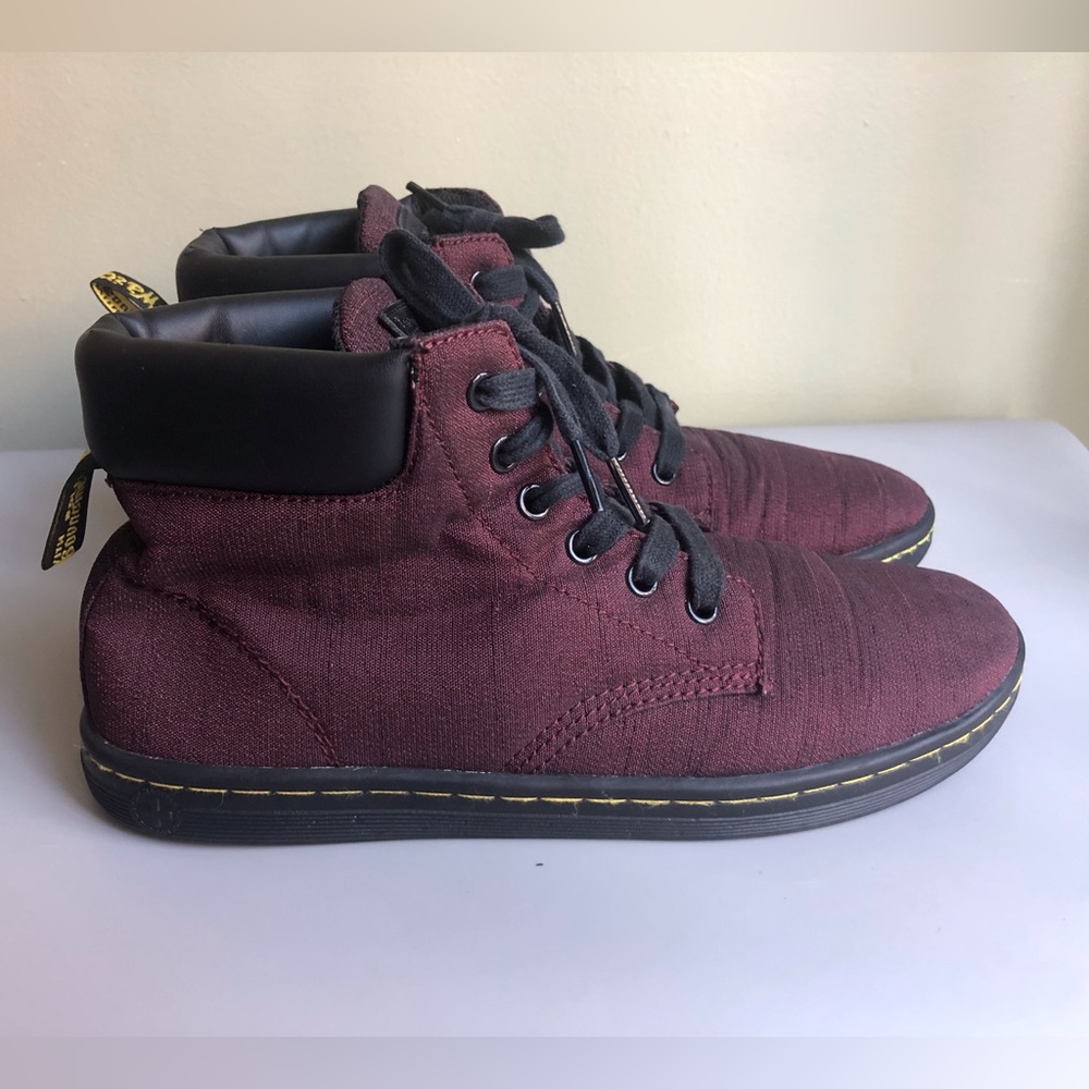 Dr. Martens Maelly Lace Up Boots Womens Size: US 9 EUR 41